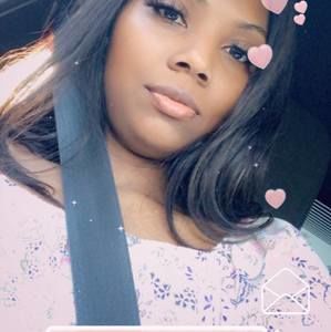 Meet your Posher, Jenetta